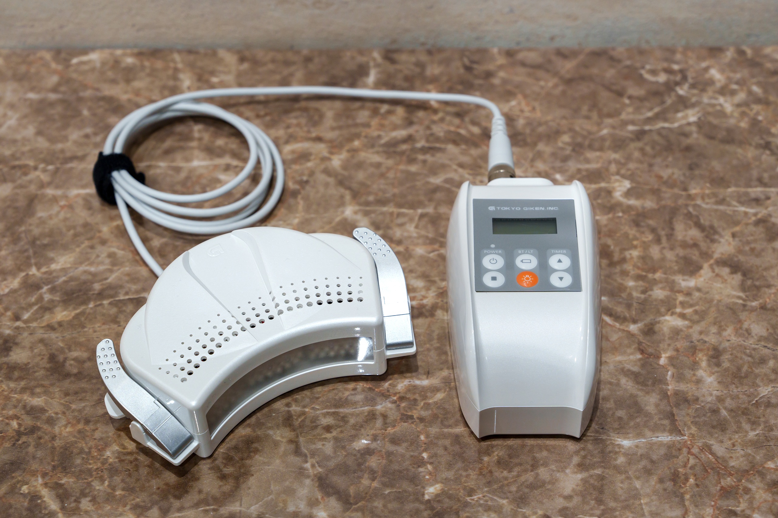 オフィスホワイトニングライト